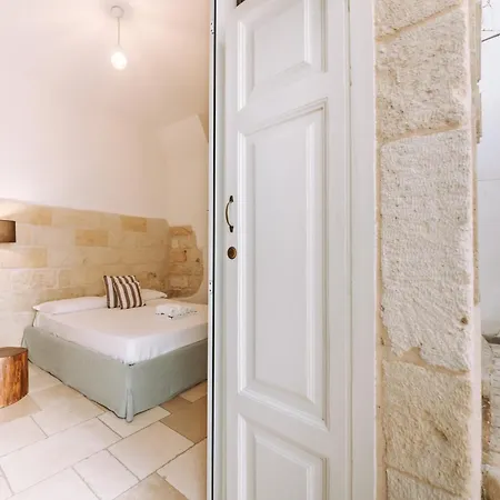 Dimora Anderi 4* بولينيانو آ ماري